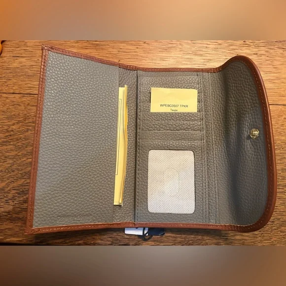 Dooney & Bourke Continental Clutch Wallet